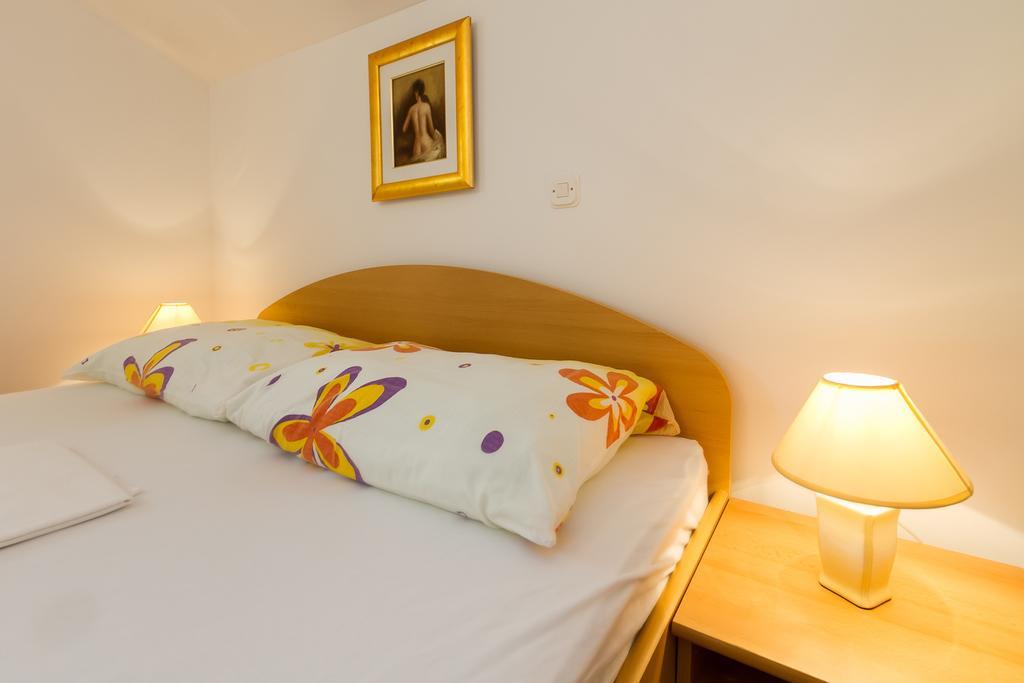 Apartments Vukelic เคลโนวีซา ห้อง รูปภาพ