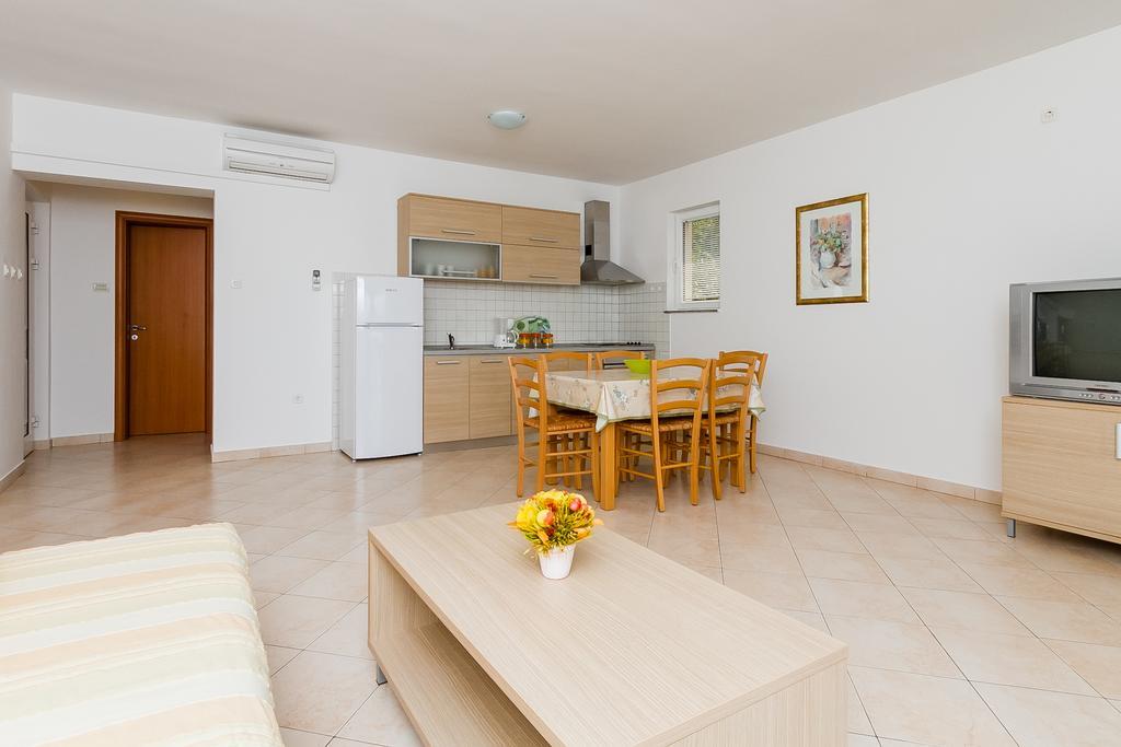Apartments Vukelic เคลโนวีซา ห้อง รูปภาพ